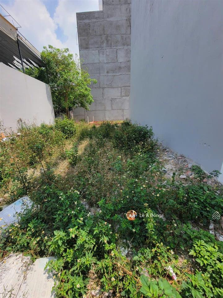 Đất kdc dt64,1m2 ngang 4,2m ngay phạm văn đồng,p.linh tây.khu vực đồng bộ,an ninh,xây dựng tự do