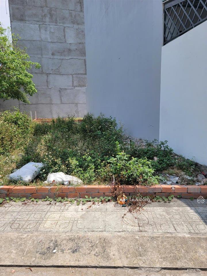 Đất kdc dt64,1m2 ngang 4,2m ngay phạm văn đồng,p.linh tây.khu vực đồng bộ,an ninh,xây dựng tự do