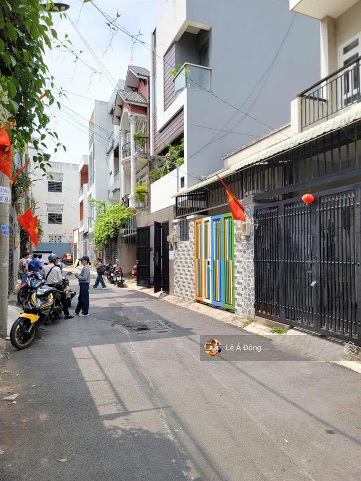 Nhà đẹp 4 tầng hẻm ôtô p.linh trung dt53,2m2(4,1x13).hẻm 5m,kdc yên tĩnh,đồng bộ.