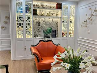 Chính chủ bán căn hộ 135m2  3 phòng ngủ tại iris 30 trần hữu dực xem nhà trực tiếp .