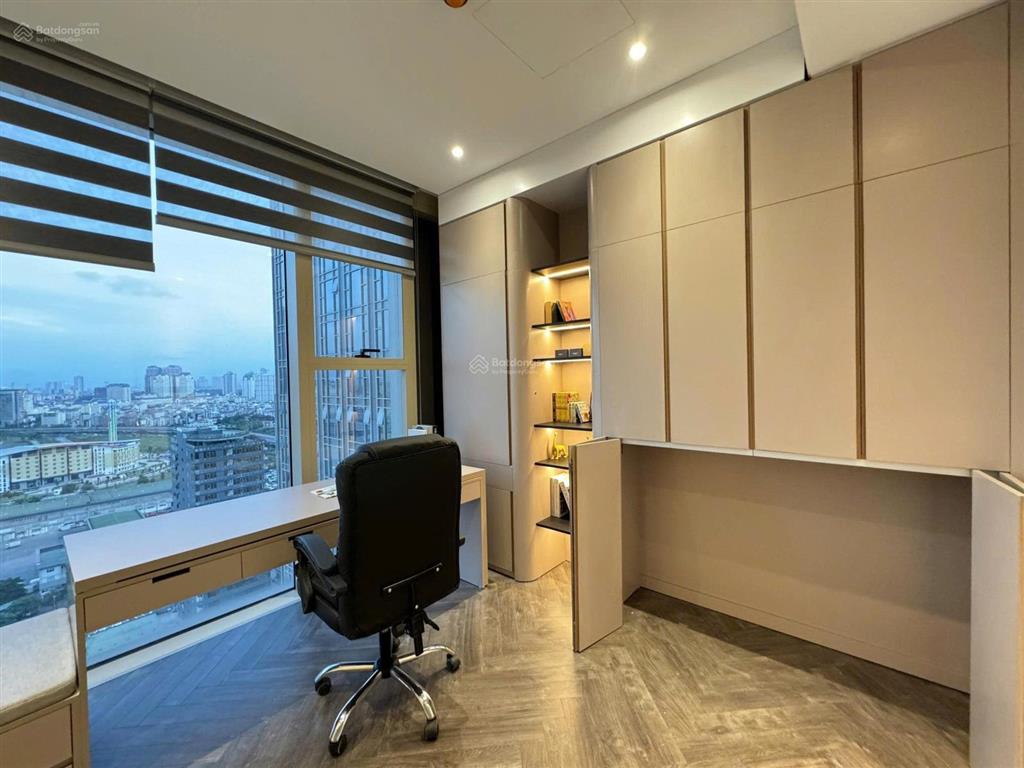 Cho thuê cc 3pn, 2wc tại vinhomes skylake, giá cực chất, 120m2 nội thất new