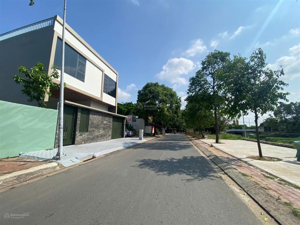 Bán siêu phẩm biệt thự 230m2 full thổ cư view công viên nội khu, giáp bình chiểu, thủ đức