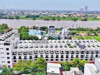 Nhà phố đường quốc lộ 13, hiệp bình phước thủ đức ( 56m2 ) giá chỉ 2 tỷ 9 / căn đường 10m sổ sẵn