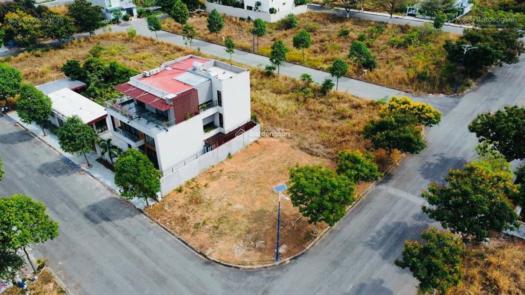 Sang nhượng lô đất nền đường thống nhất p. dĩ an bình dương nền 100m2 sổ riêng