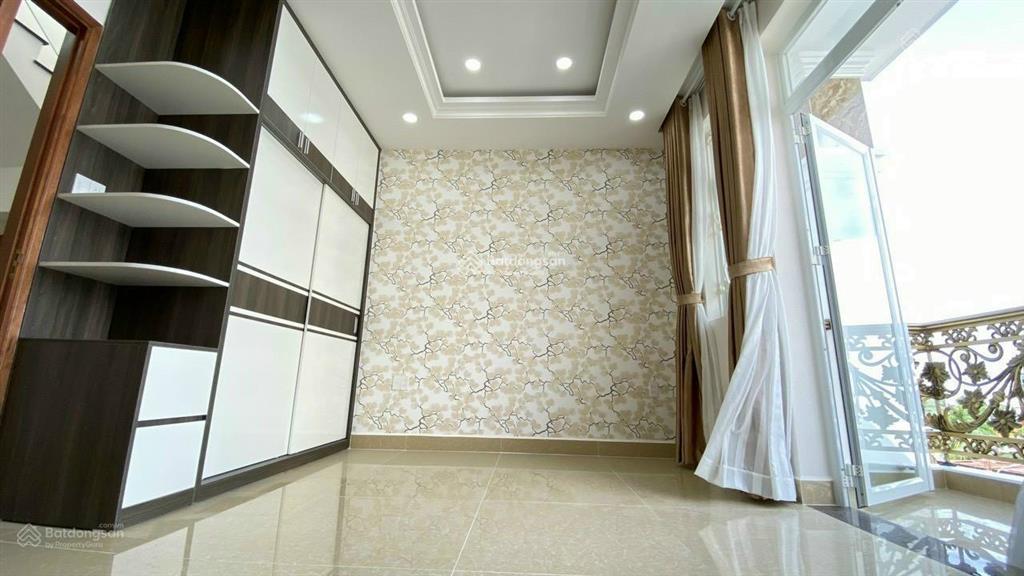 Nhà 4 tầng quốc lộ 13 đối diện vạn phúc city, 60m2 đường 10m sổ sẵn