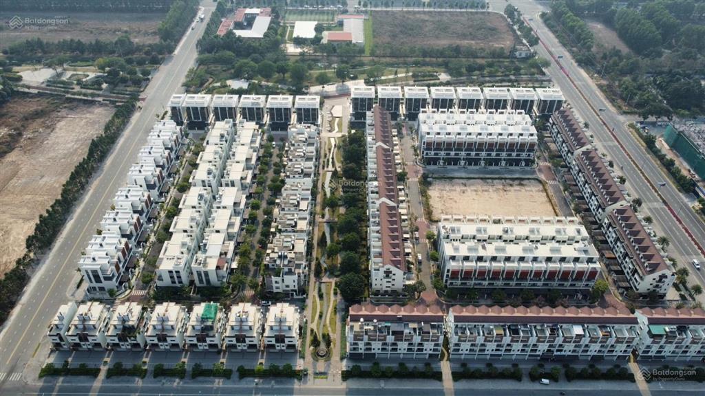 Bán gấp nhà 3 tầng phường bình dương, hồ chí minh, sổ riêng 100m² giá chỉ 1 tỷ 590, 3 phòng ngủ