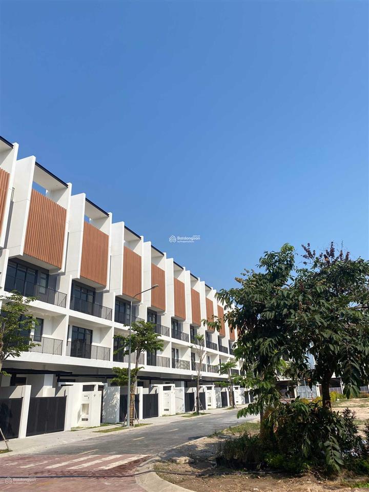Bán gấp nhà 3 tầng phường bình dương, hồ chí minh, sổ riêng 100m² giá chỉ 1 tỷ 590, 3 phòng ngủ