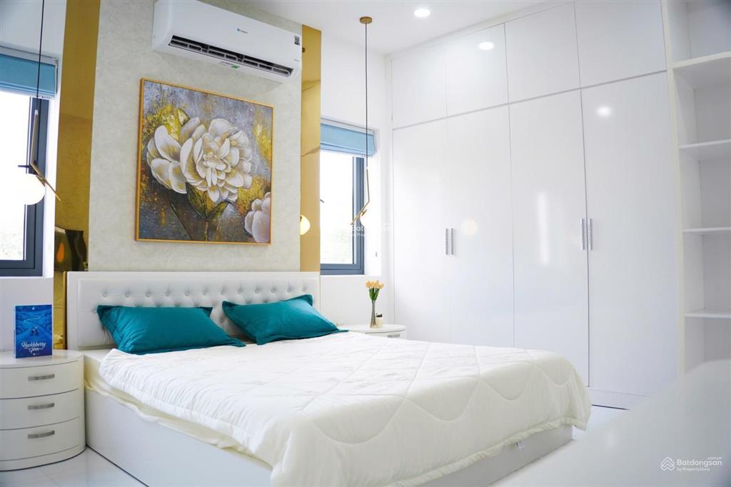 Nhà phố 2 tầng phường dĩ an hồ chí minh, sổ riêng giá chỉ 2 tỷ 1 / 80m2, 3 phòng ngủ 3 wc
