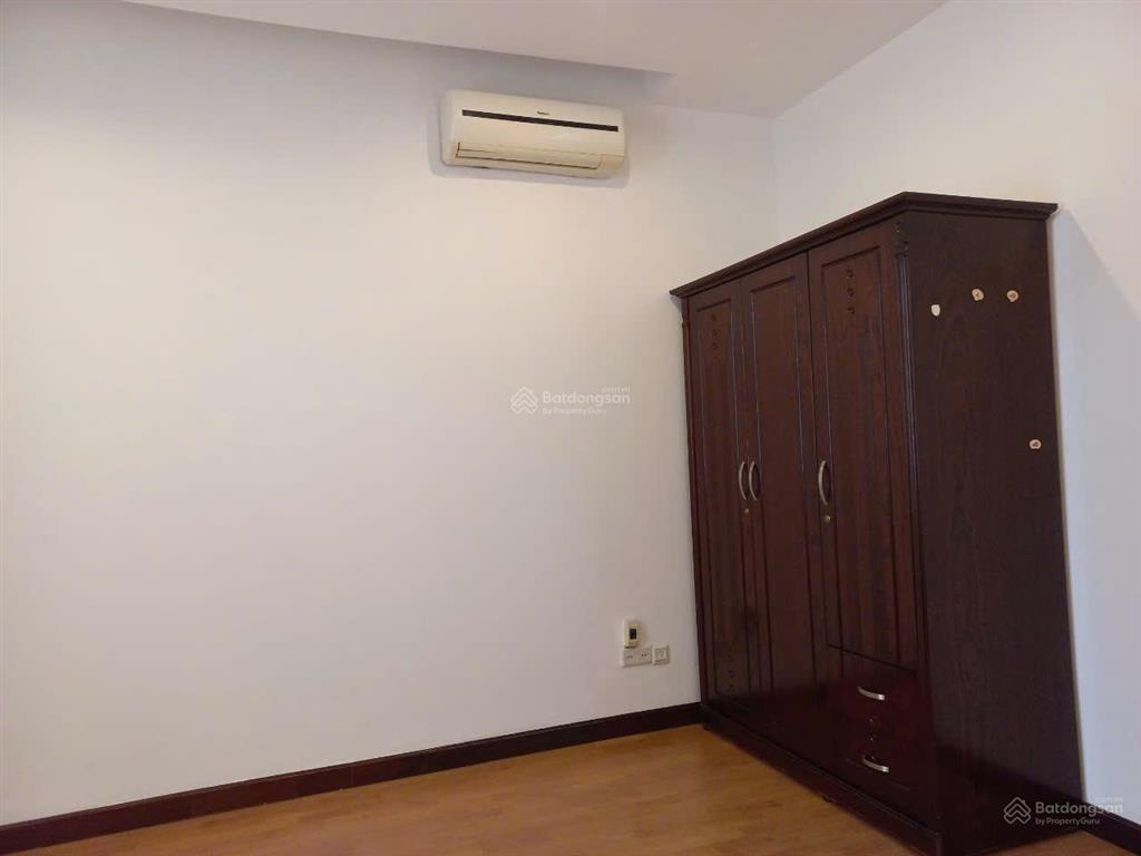 Cho thuê biệt thự phú mỹ hưng có hồ bơi, khu compound giới siêu giàu chọn an cư, 330m2(17,4 x 19m)