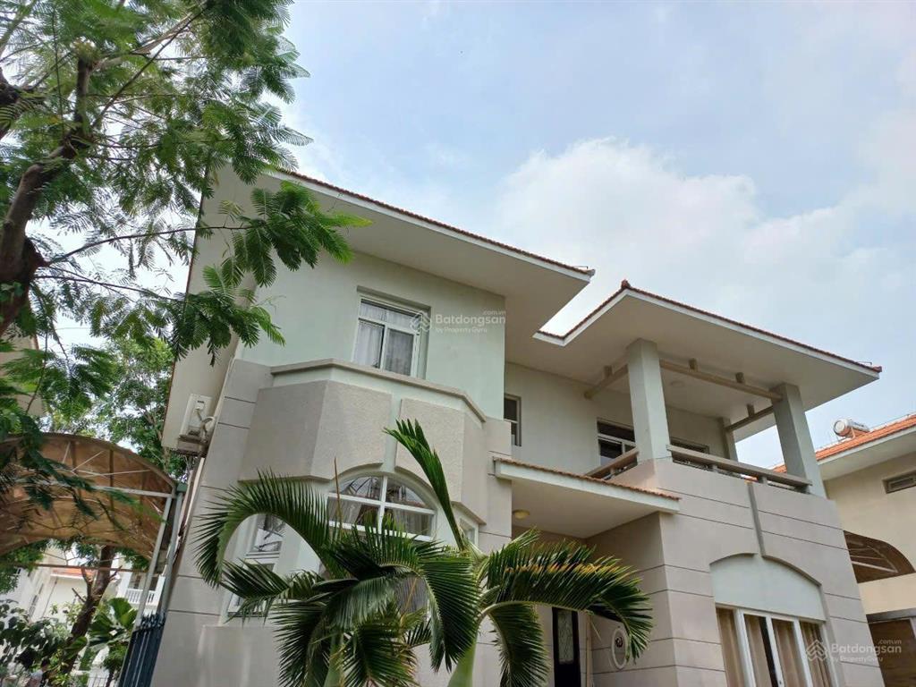 Cho thuê biệt thự phú mỹ hưng có hồ bơi, khu compound giới siêu giàu chọn an cư, 330m2(17,4 x 19m)