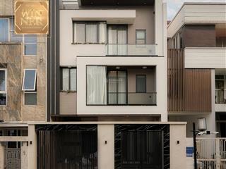 Cho thuê biệt thự siêu đẹp, nội thất cao cấp tại phú mỹ hưng, 144m2(8x18m)4t, 5pn, cạnh công viên