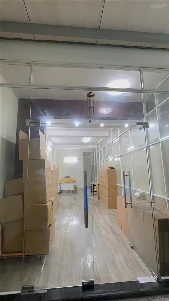 Cho thuê mặt bằng chính chủ làm vp gần sân bay tân sơn nhất