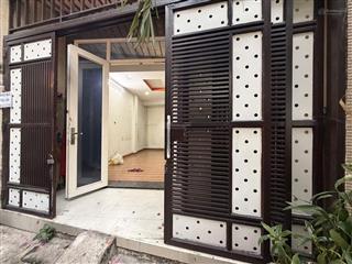 Cho thuê nhà hxt 85 đường phạm viết chánh p19 bình thạnh .