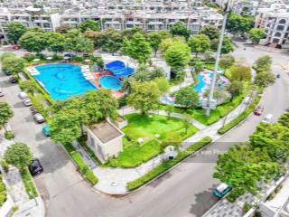 Chủ bán căn nhà 6x20m, đối diện hồ bơi công viên, đường lớn 20m, thoáng trục đường kinh doanh tốt