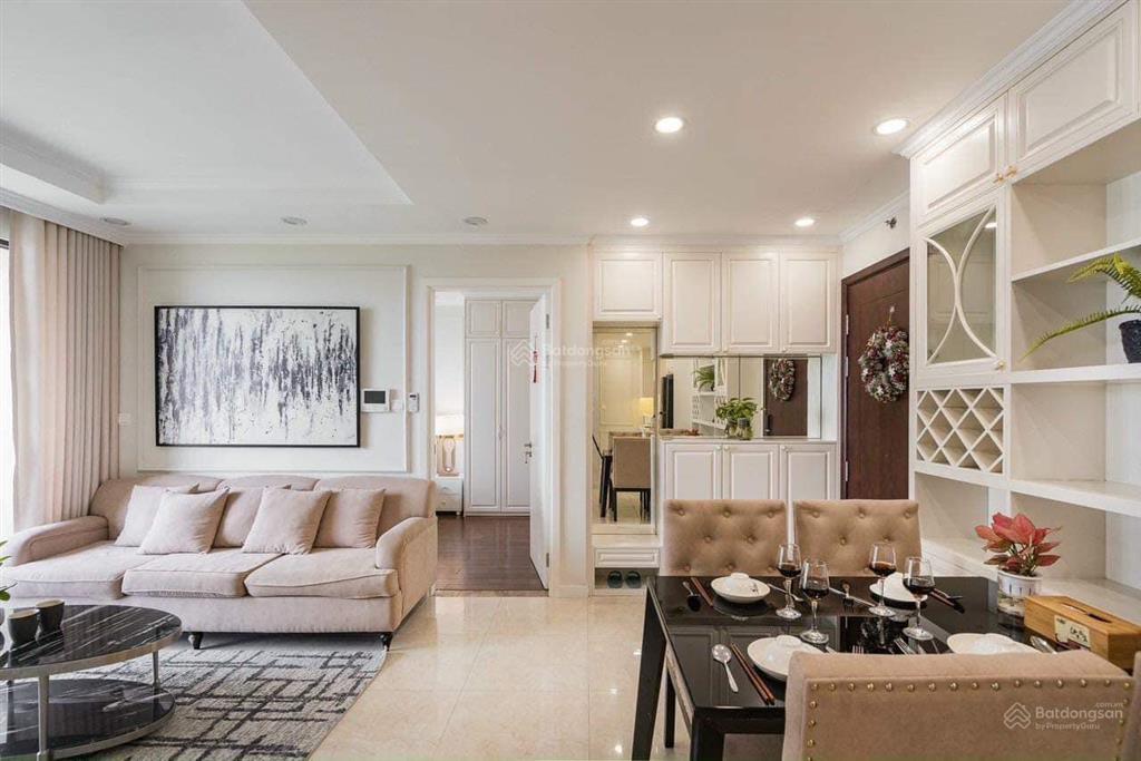 Cần bán gấp căn hộ chung cư the lancaster 20 núi trúc, 126m2, 3pn, 3wc, tầng cao.  0982 914 ***