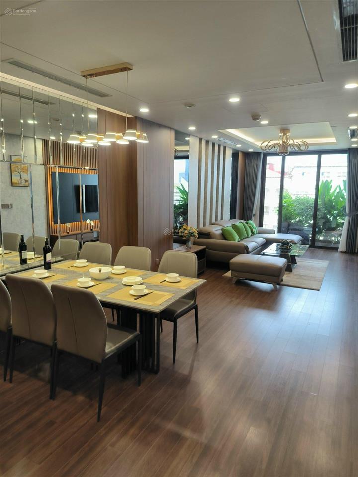 Cho thuê căn hộ chung cư tại green diamond 93 láng hạ, 91m2, 2pn, đủ đồ, giá 21tr/th.  0982 914 ***