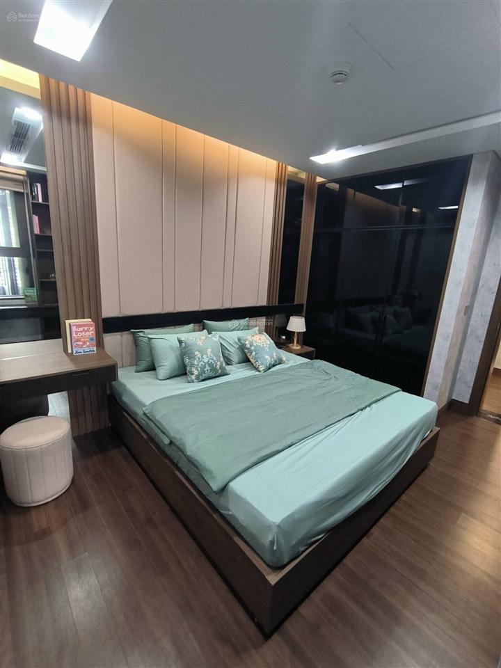 Cho thuê căn hộ chung cư tại green diamond 93 láng hạ, 91m2, 2pn, đủ đồ, giá 21tr/th.  0982 914 ***