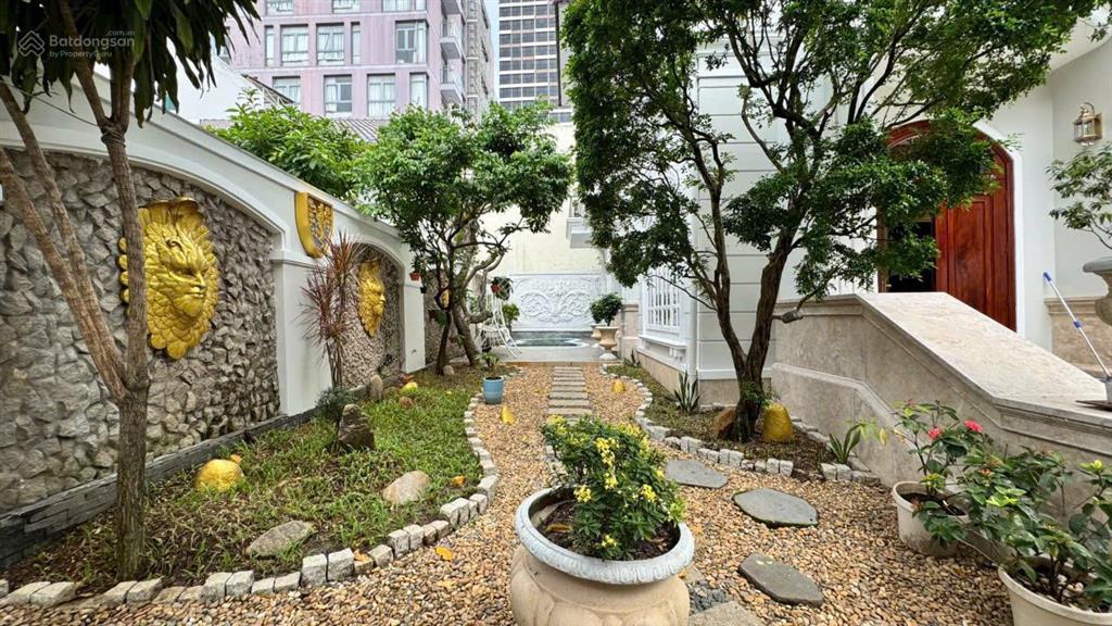 Biệt thự sân vườn mức giá 'mềm' nhất thảo điền q2 hiện nay 14m x 26m hầm, 3 lầu