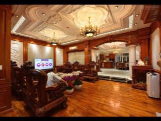 Cần vốn bán biệt thự xuân thủy 288m2 81 tỷ ~ 800m2 sàn 10x28m 5 lầu khu an ninh sang trọng