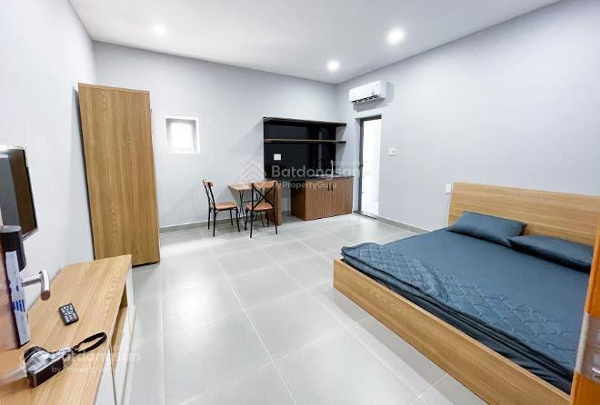 Chdv dòng tiền 37 tỷ 10x20m hầm+ 5 tầng khoán 130 triệu/ tháng ngay phan đăng lưu bình thạnh