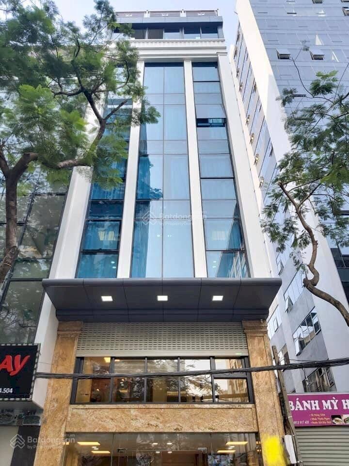 12 tòa nhà dòng tiền hơn 1000m2 mặt tiền quận 1, hđt từ 250tr  500 triệu/tháng gần chợ bến thành