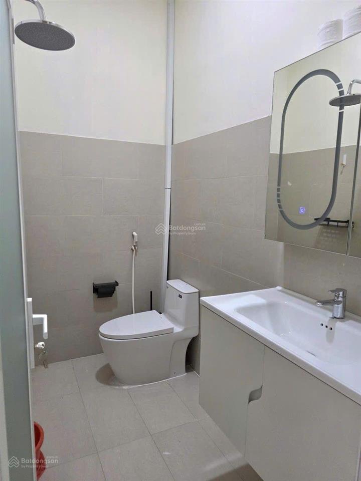 Bán nhà shophouse 02 mặt tiền kinh doanh, khu cxbh, q10