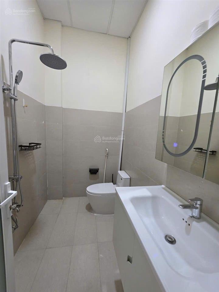 Bán nhà shophouse 02 mặt tiền kinh doanh, khu cxbh, q10