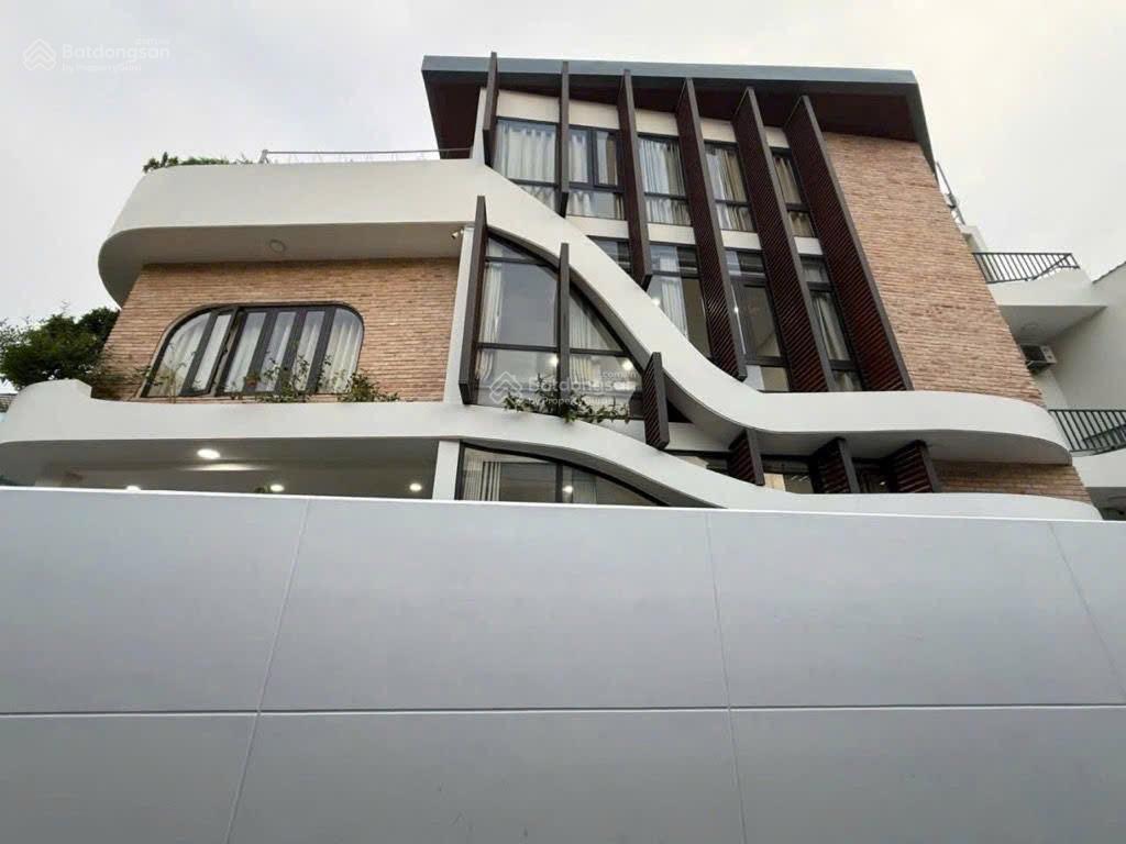 Căn góc siêu đẹp võ văn văn ngân  93m2(6x18m), đường ô tô thông tứ tung