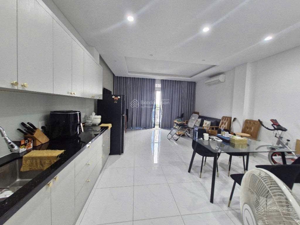 Chdv 6 tầng mặt tiền kinh doanh gần đặng văn bi  122m²(5x24.4m) sẵn nội thất, thang máy