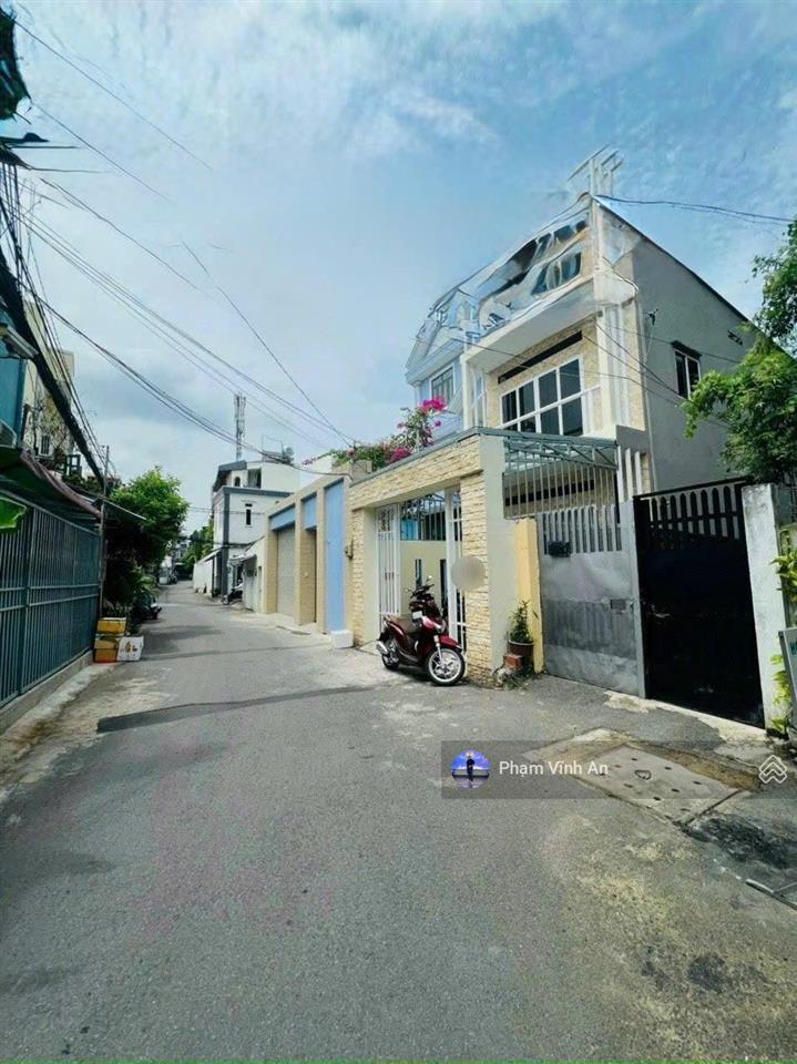 Bán đất tặng dãy trọ 14p ngay hẻm xe hơi võ văn ngân  200m²(9.2x22) tn 35tr/th  phân được 2 lô