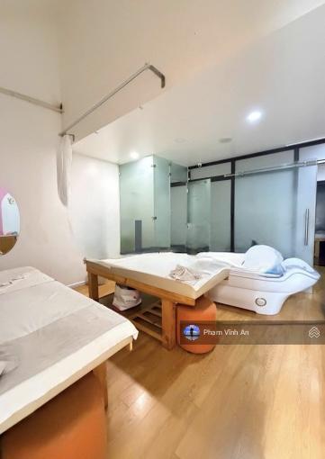 Nhà 3 tầng mặt tiền đăng văn bi  142m2, sổ hoàn công  sẵn thu nhập 20tr/ tháng.