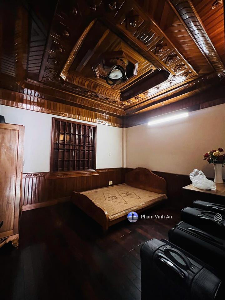 Độc bản, đăng cấp  nhà 4 tầng hoàng diệu 2  nội thất gỗ cao cấp  90m2(6x15m) hoàn công chuẩn
