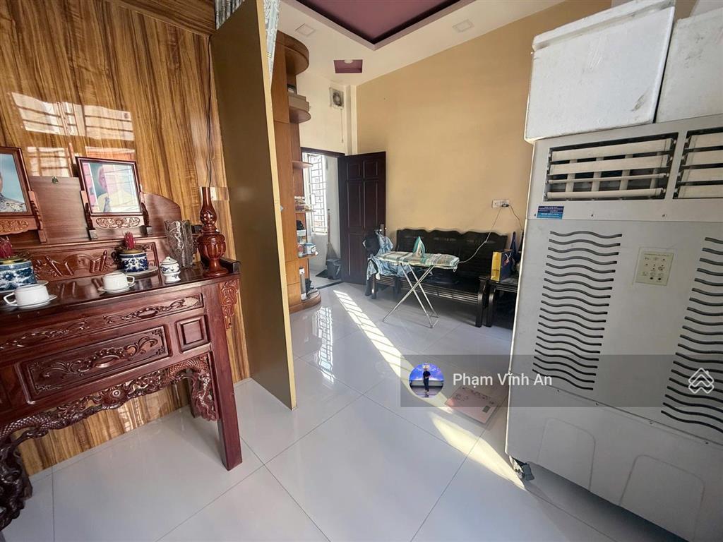 Mặt tiền kinh doanh gần hoàng diệu 2  căn góc giá trị cao mặt tiền bề thế 5.4m