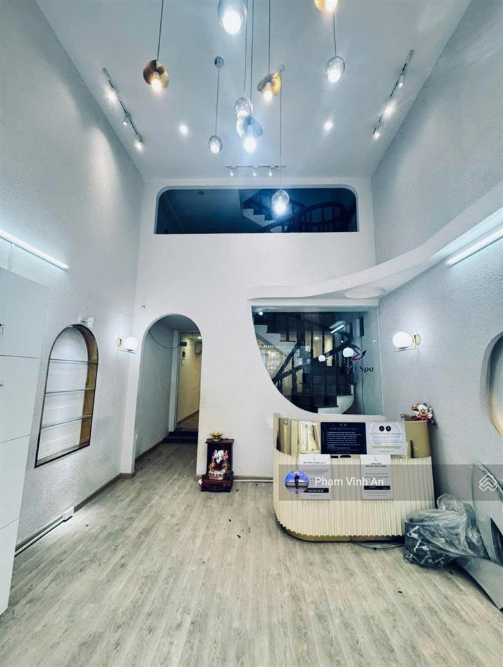 Nhà 5 tầng khu dân cư đồng bộ hoàng diệu 2  81m²(4.5*18m) hoàn công chuẩn