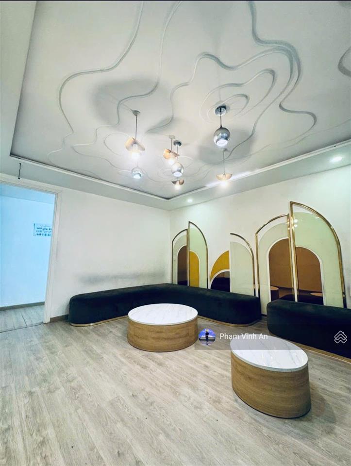 Nhà 5 tầng khu dân cư đồng bộ hoàng diệu 2  81m²(4.5*18m) hoàn công chuẩn