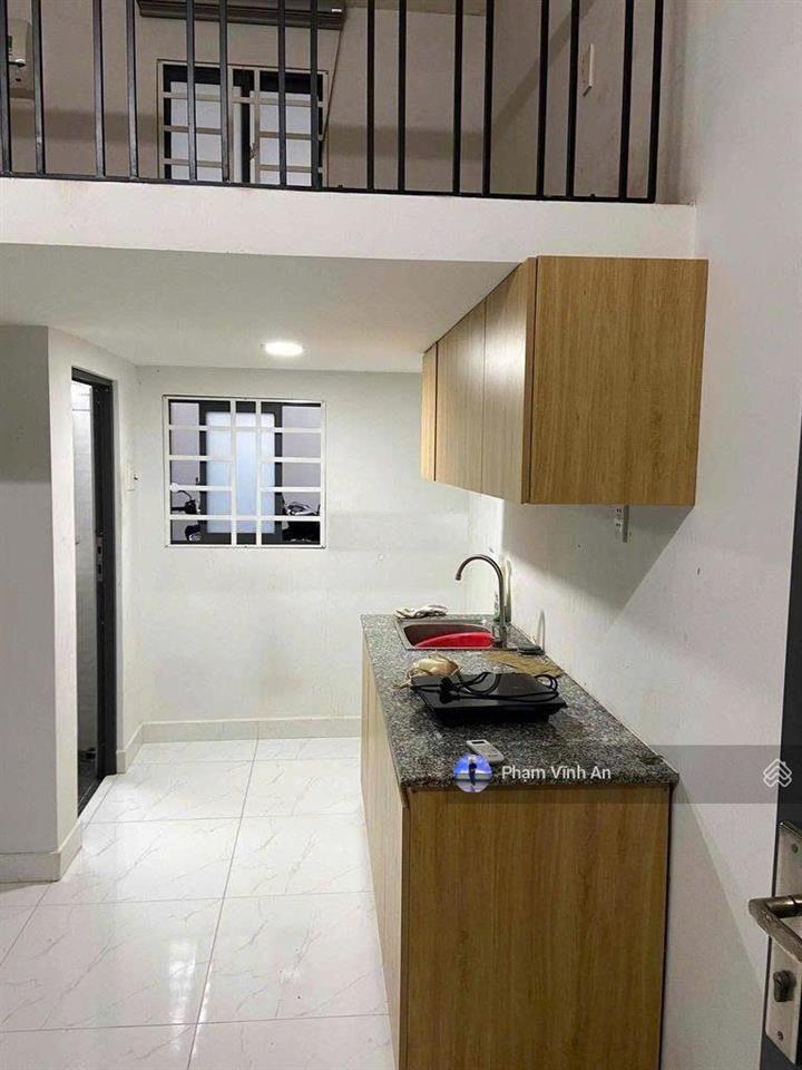 Chdv 3 tầng ngay lê văn việt  khu đồng bộ cao tầng, đường 8m có vỉa hè  ngang 5.5m bề thế