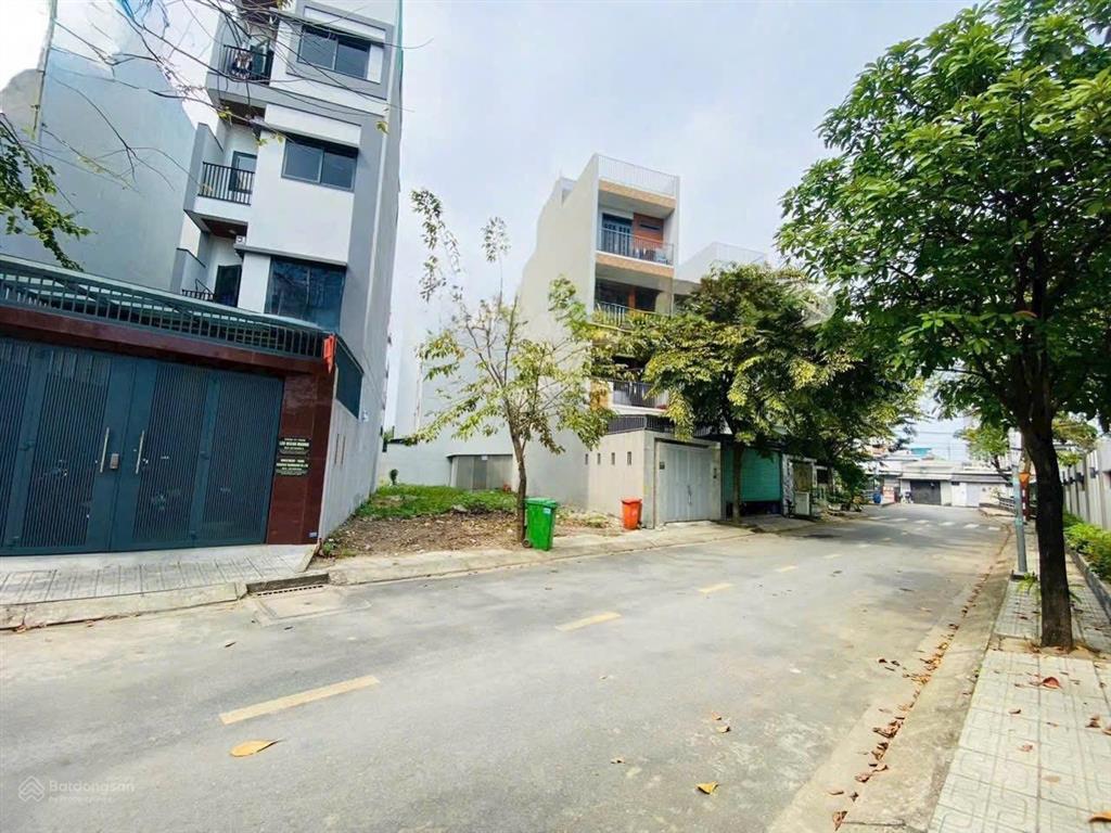 Hiếm! lô đất ngay kdc center home gần metro  82m² ngang 5.6m bề thế  đường 10m có vỉa hè