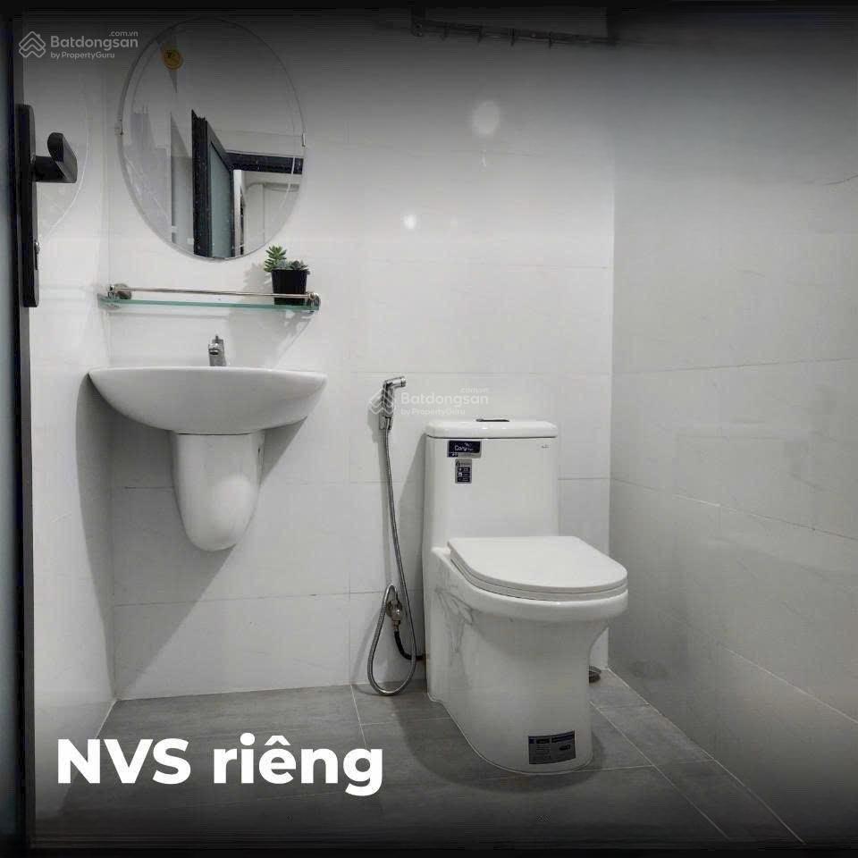 Chdv 5 tầng ngay vincom thủ đức  193m2 ngang bề thế 7.5m  thu nhập 100tr/ tháng