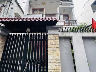 Nhà 3 tầng ngay vincom thủ đức  103m² ngang 6m vuông như tờ a4