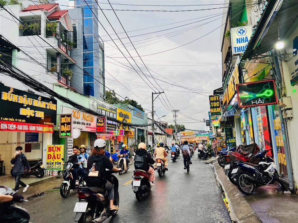 Mặt tiền kd ngay đh ngân hàng sẵn tn 40tr/tháng  mặt tiền khủng 7m