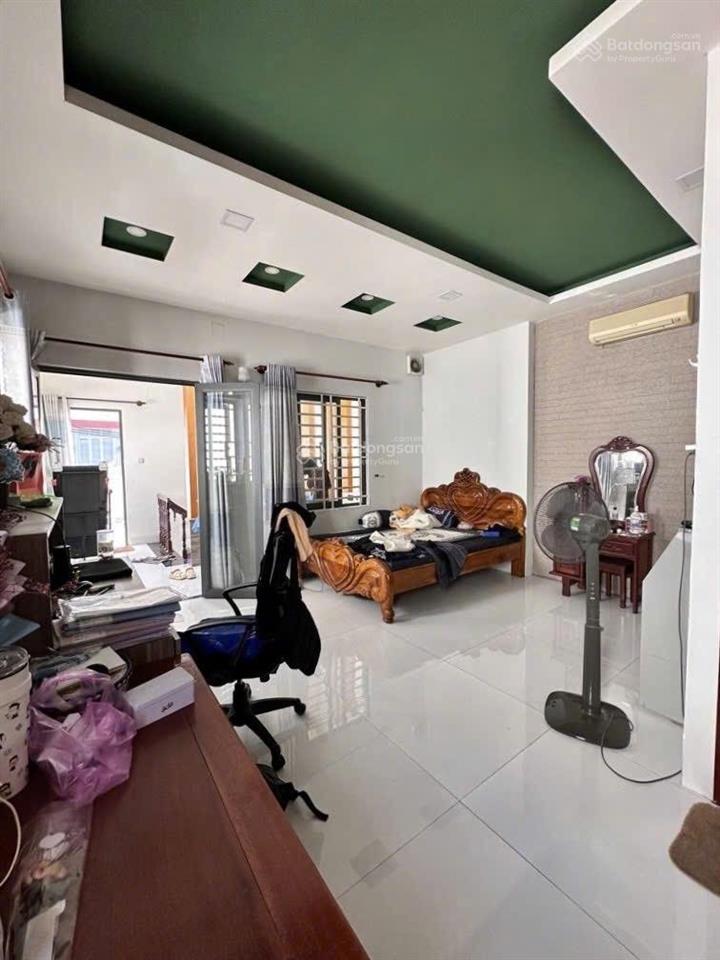 Căn góc mặt tiền kinh doanh gần hoàng diệu 2  94m²(5.4x8m) 3 tầng kiên cố