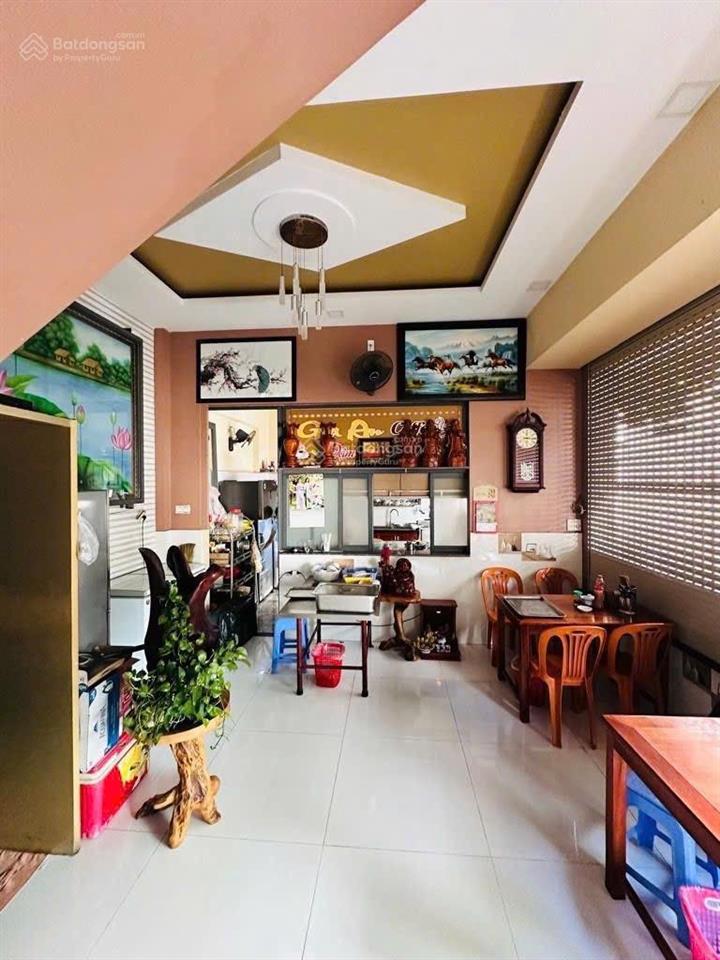 Căn góc mặt tiền kinh doanh gần hoàng diệu 2  94m²(5.4x8m) 3 tầng kiên cố