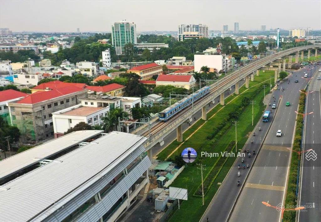 Mặt tiền kinh doanh ngay metro công nghệ cao  xây dựng hầm + 6 tầng ~ 60tr/m2