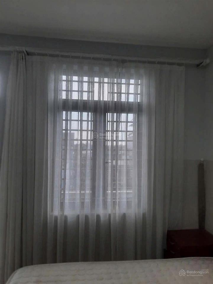 Chủ gấp bán! chdv 4 tầng lê văn chí, 6 phòng sẵn tn 30tr/ tháng