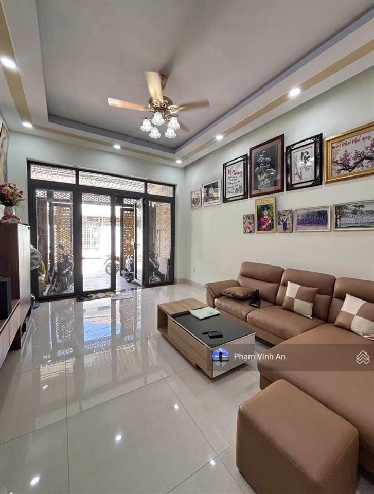 Giải quyết tài chính ! bán gấp nhà 3 tầng hẻm ô tô tránh tân hoà 2  hơn 9 tỷ còn bớt