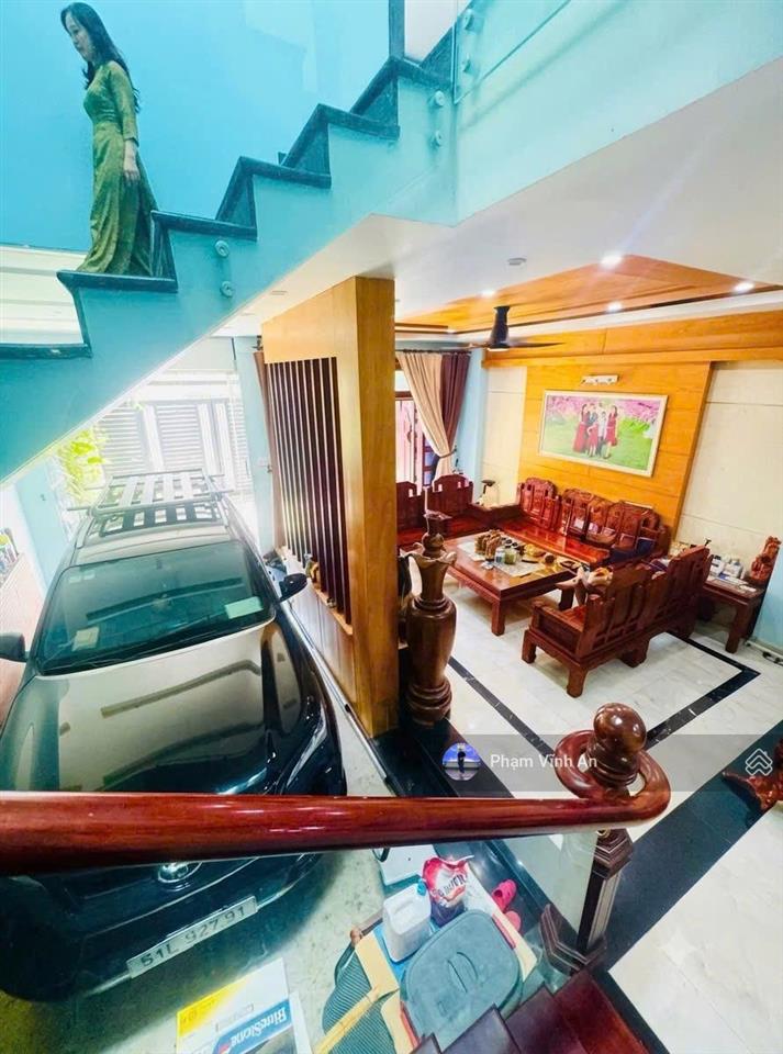 Giảm 1 tỷ! biệt thự sân vườn lê văn chí gần metro  ~170m2 ngang 7m bề thế