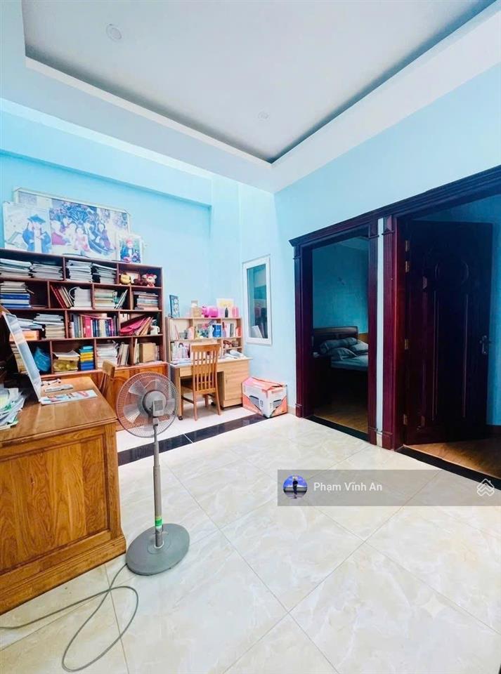 Giảm 1 tỷ! biệt thự sân vườn lê văn chí gần metro  ~170m2 ngang 7m bề thế