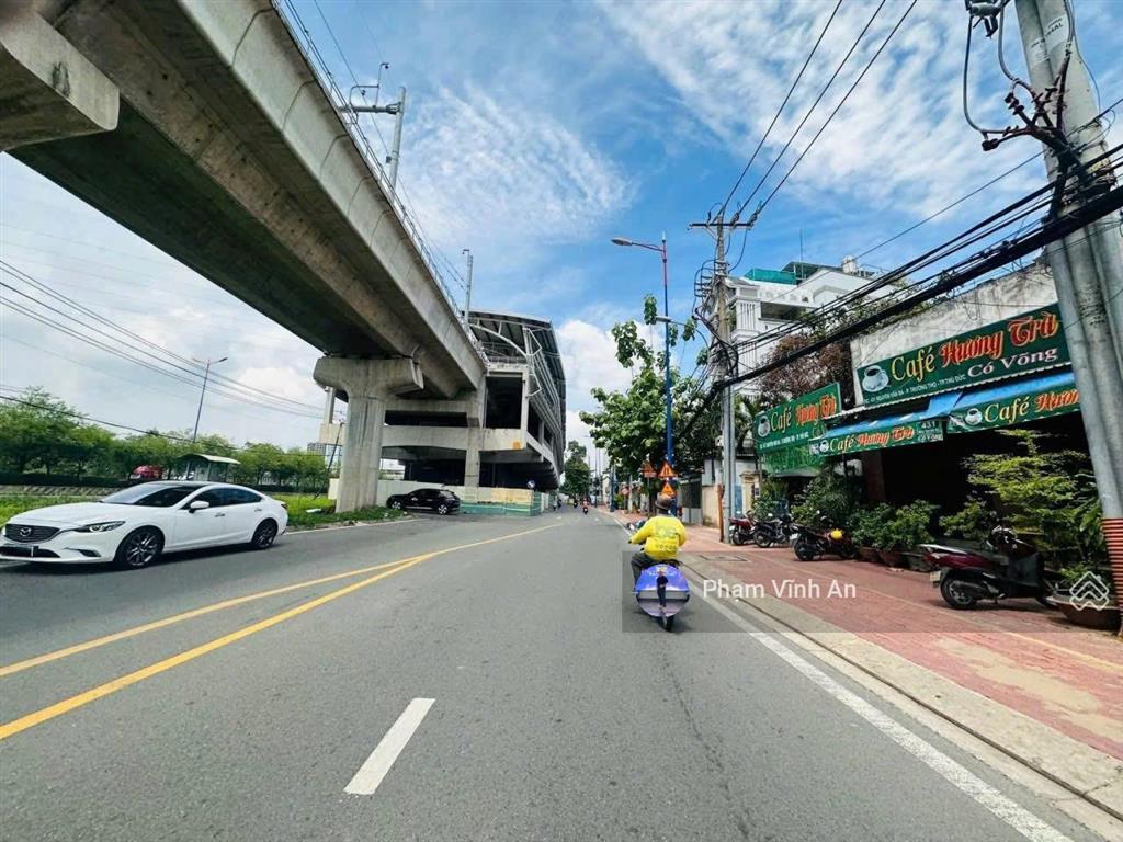 Bán lô đất kdc đồng bộ ngay ga metro  120m2(5x24m) đường 10m có vỉa hè