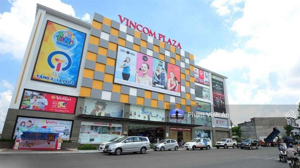 Dãy trọ ngay vincom lê văn việt  95m2 ngang 7m bề thế  đường ô tô thông tứ tung