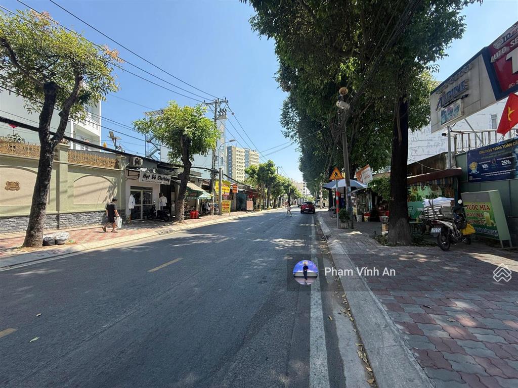 Mặt tiền kd đường linh trung  dt 380m2(7.2x53m) chỉ 60tr/m² còn tl mạnh